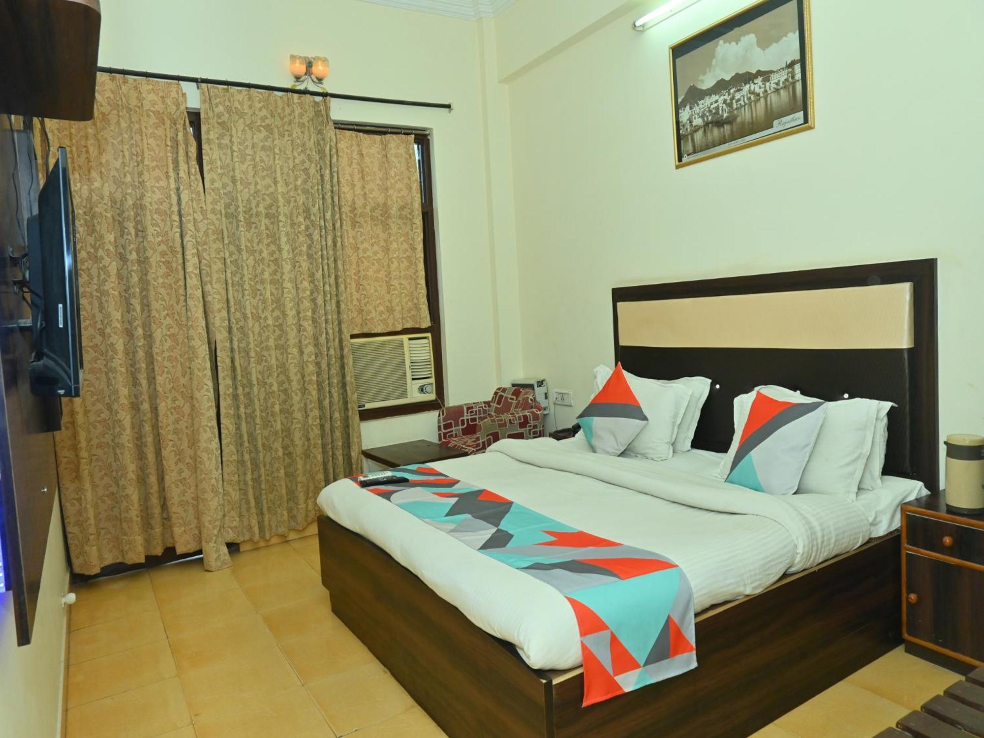 Goyal Plaza Hotel 5 Mint. Waling Distance From Pushkar Lake Екстер'єр фото
