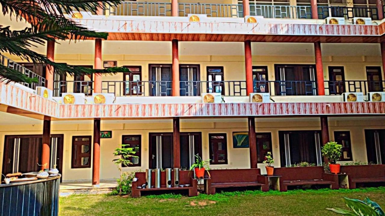 Goyal Plaza Hotel 5 Mint. Waling Distance From Pushkar Lake Екстер'єр фото